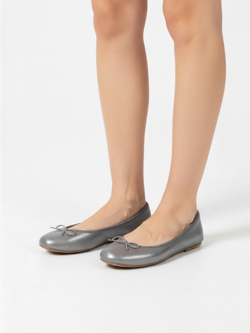 Bloch Gray Leather Ballet Flats with Bow 36.5